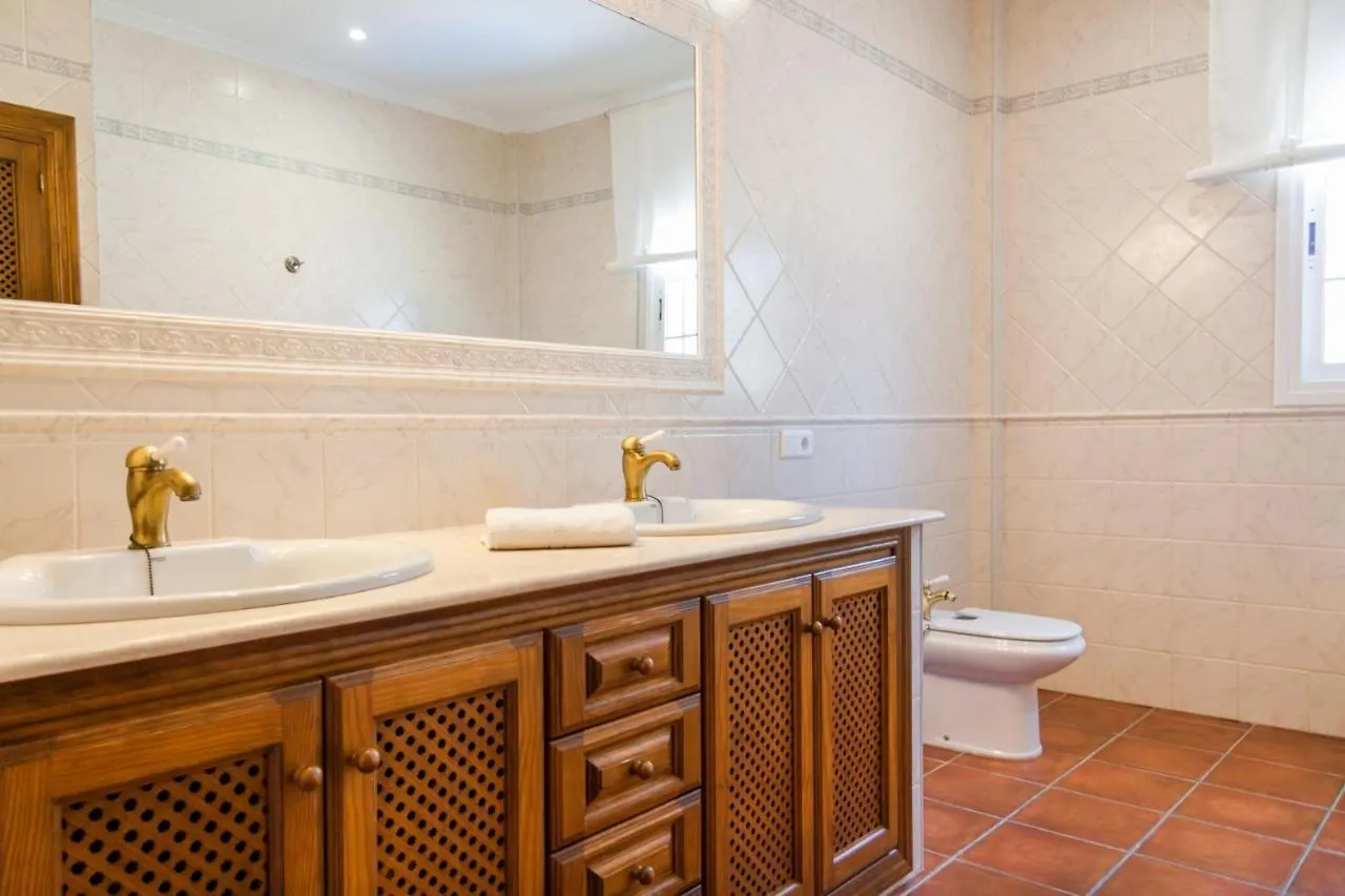 Villa Karina Nerja Hiszpania